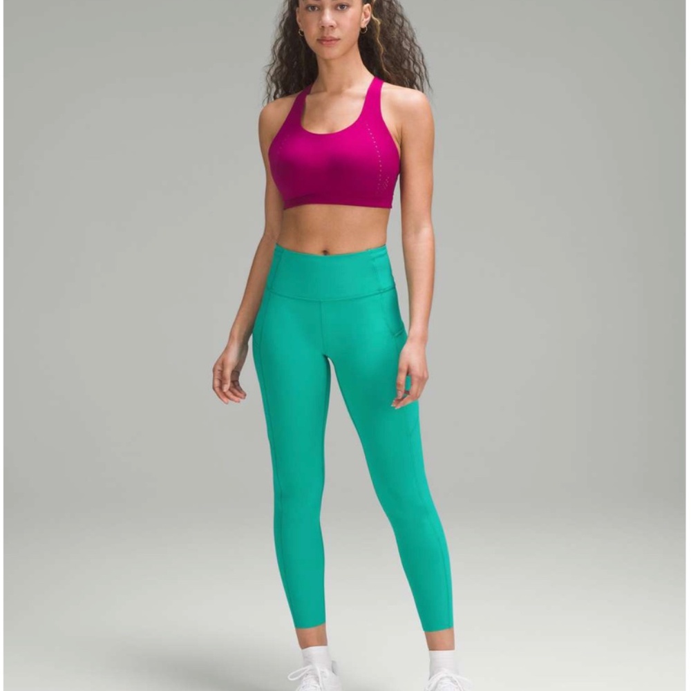 Lululemon Fast and Free High Rise Tights / Leggings in Maldives Green - Pockets